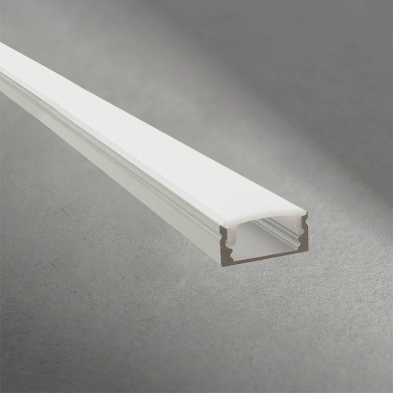 Perfil 17x7mm en aluminio extruido para sobreponer.
