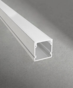 Perfil 20x20mm en aluminio para sobreponer.