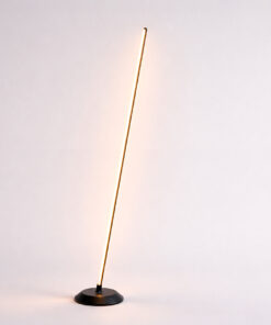 SKAUN - Luminaria LED de piso 15W Luz Cálida